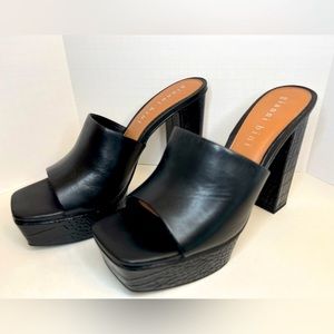 Gianni Bini - “Pruett” - Black Platform Mule Heels Sz 11